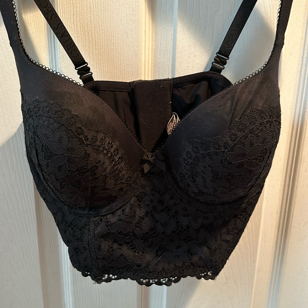 Victoria’s Secret black lace bustier style bra, size 36DD
